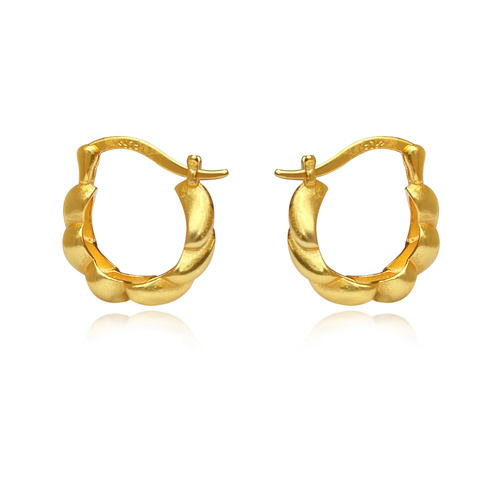 Culturesse Davina Croissant Hoop Earrings (Gold Vermeil)