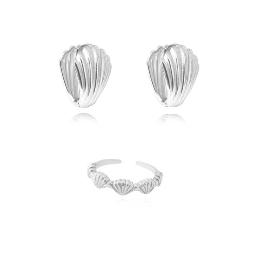 Culturesse Esmarie Earrings & Tresor Open Ring Gift Set (Silver)
